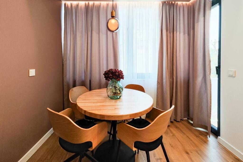 Opal Beachfront Apartment Βάρνα Εξωτερικό φωτογραφία